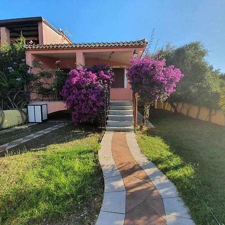 Casa Vacanze Lolivastro อาร์บาตักซ์ ภายนอก รูปภาพ