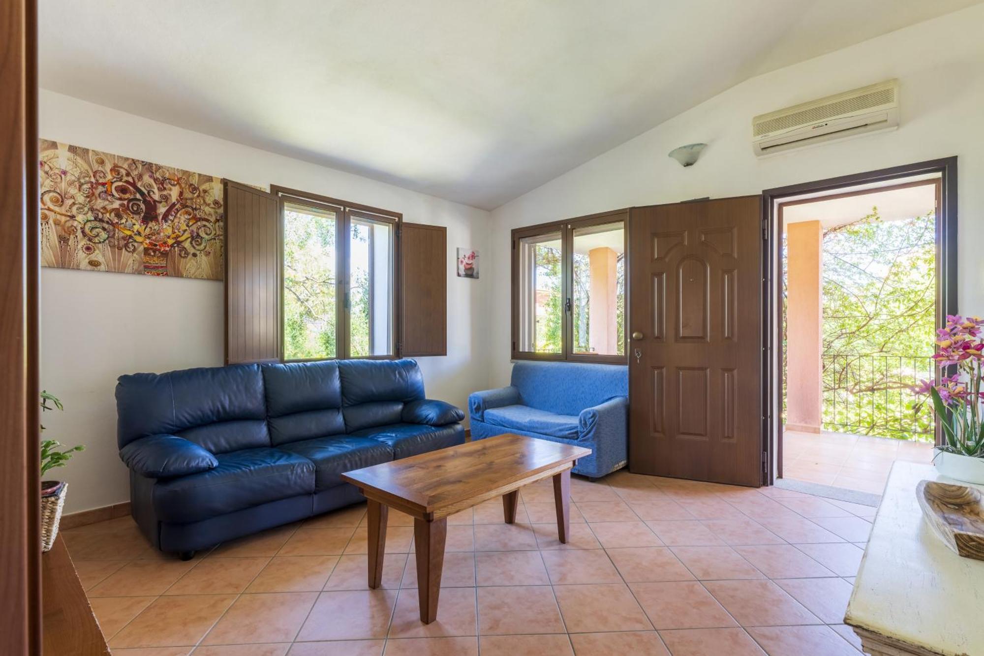 Casa Vacanze Lolivastro อาร์บาตักซ์ ภายนอก รูปภาพ