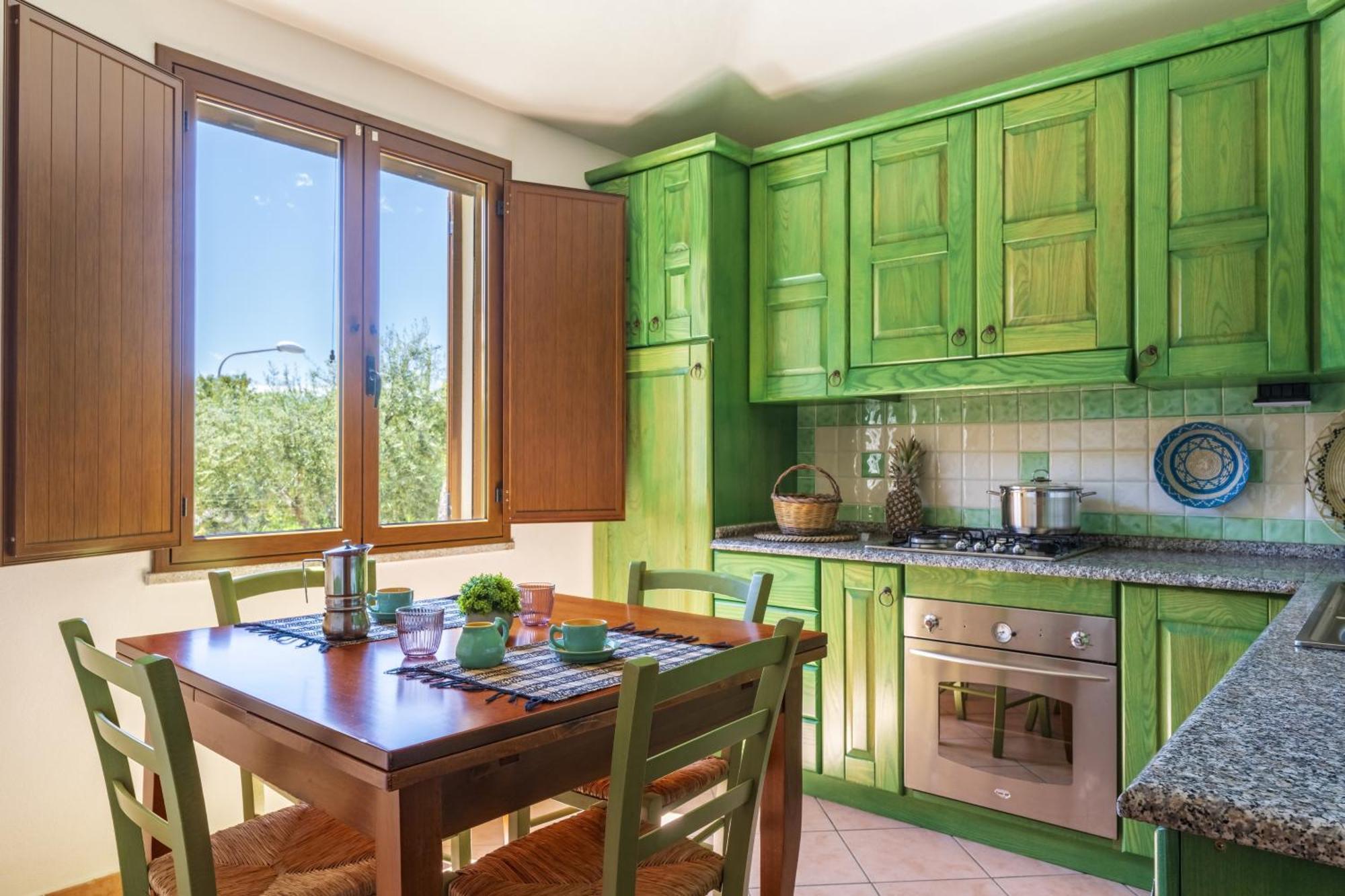 Casa Vacanze Lolivastro อาร์บาตักซ์ ภายนอก รูปภาพ