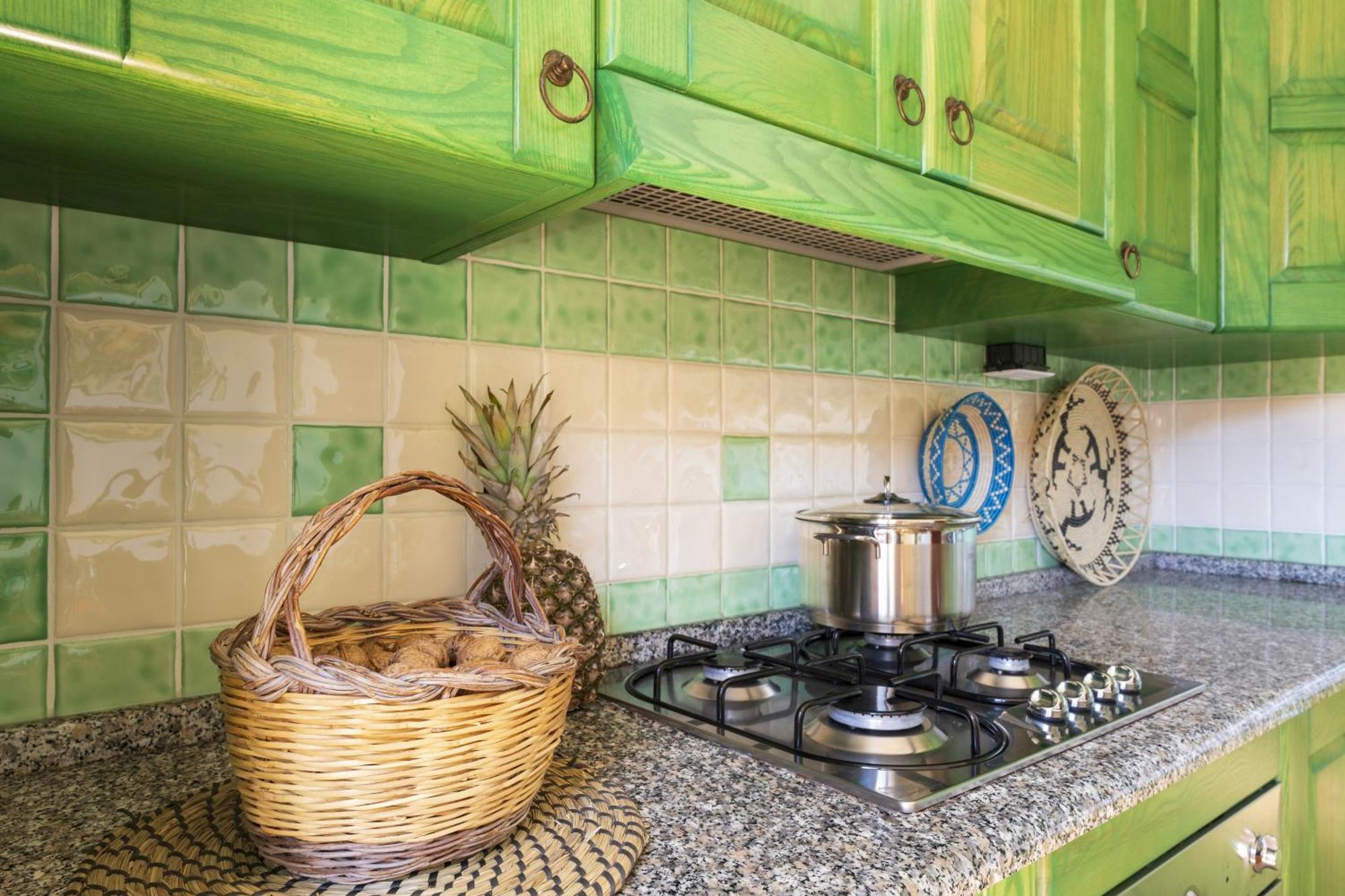 Casa Vacanze Lolivastro อาร์บาตักซ์ ภายนอก รูปภาพ